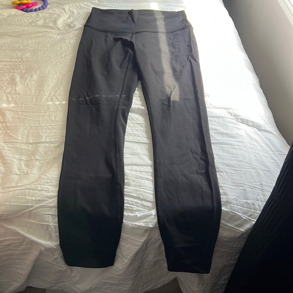 LULULEMON LEGGINGS!!